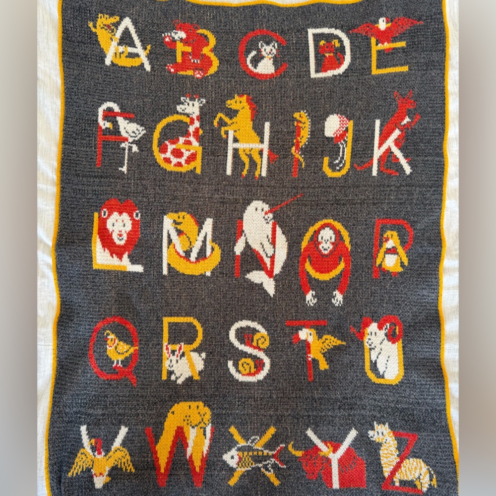 Alphabet Animal Knit Baby Kids Throw Blanket